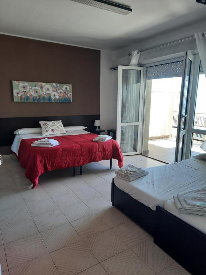 Marina D'Agro Residence Santa Teresa Di Riva Zewnętrze zdjęcie