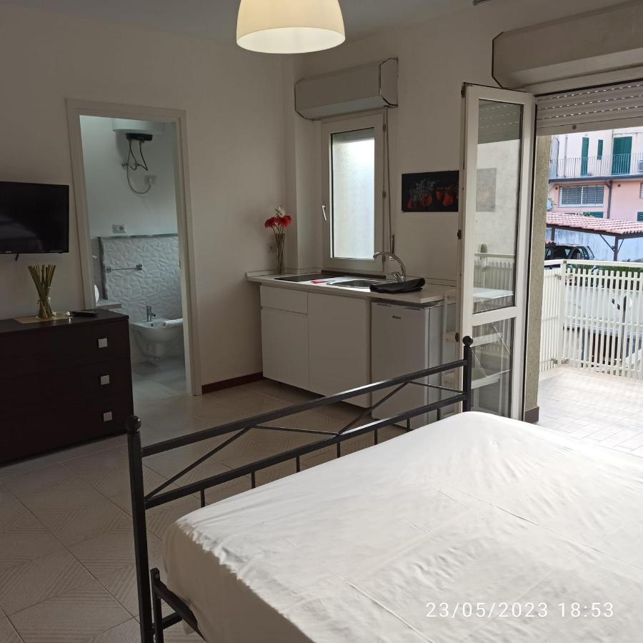 Marina D'Agro Residence Santa Teresa Di Riva Zewnętrze zdjęcie